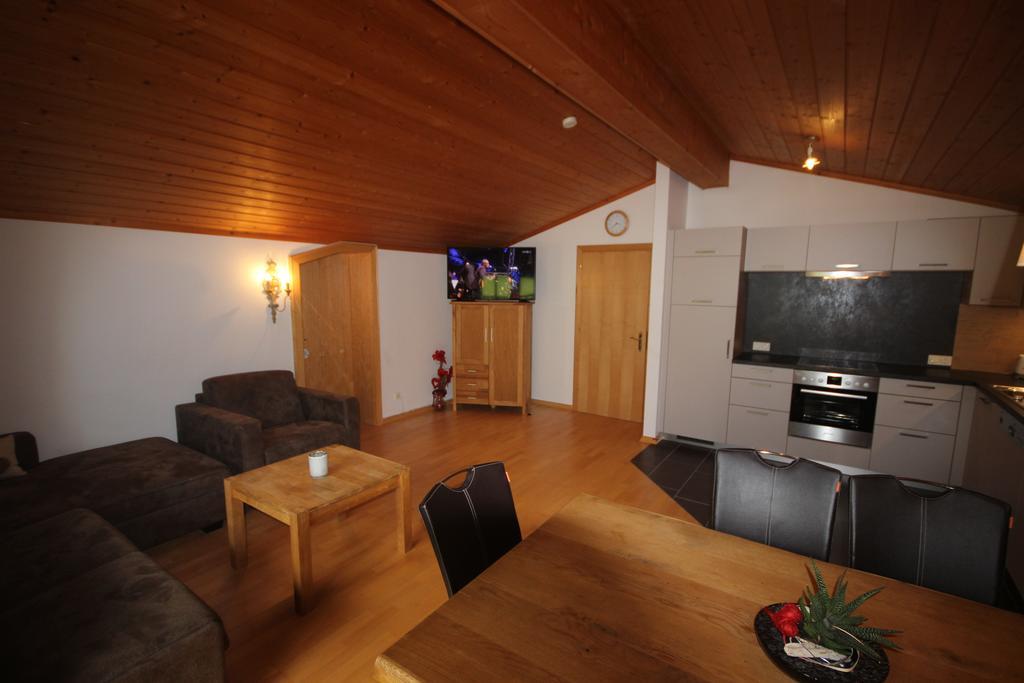 Alpenappartement Kaprun Esterno foto